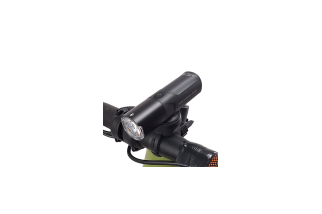Lampa przód JET VOLCANO 800 - 800 lumenów USB-C Garmin mount