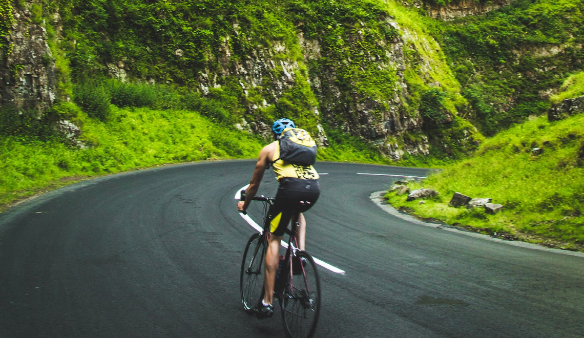 WOMEN IN CYCLING WOMEN IN CYCLING
